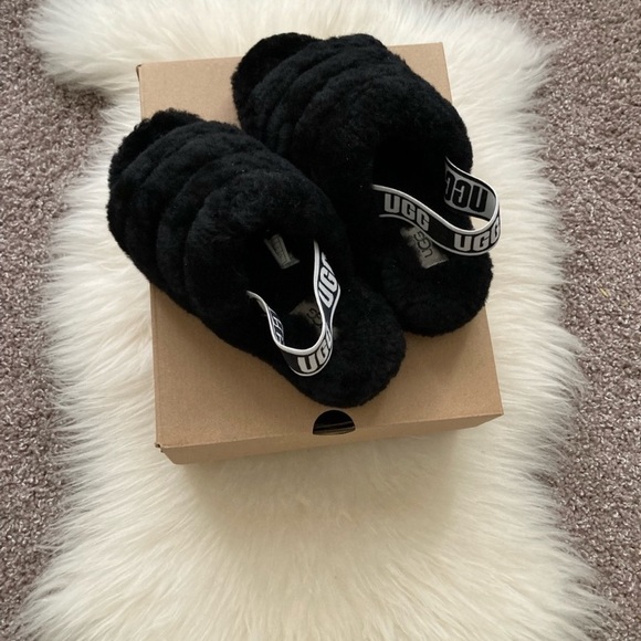 Women’s Ugg Fluff Yeah Slide Slippers - Picture 6 of 10
